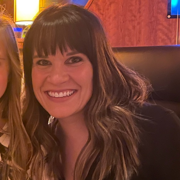 Meet your Posher, Kelsey - Picture 1 of 1